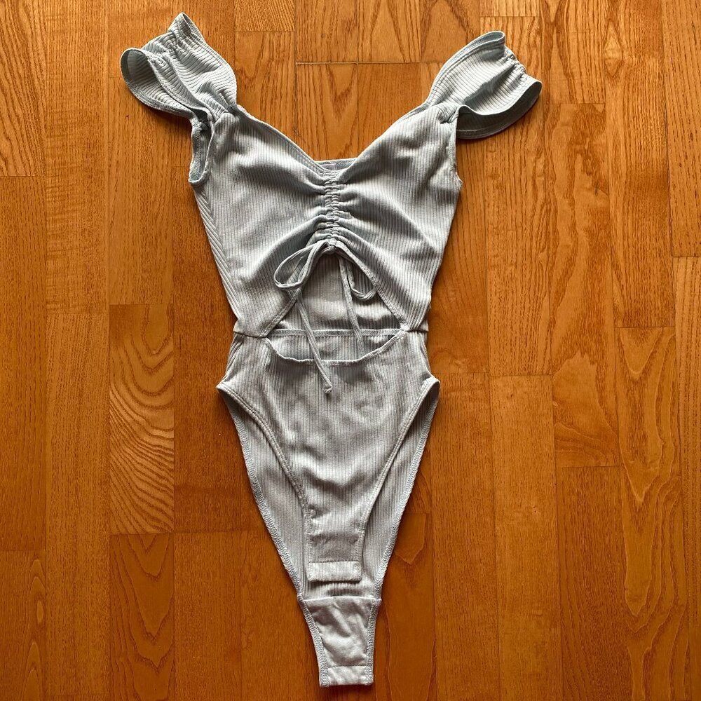 UO Urban Outfitters Cutout Bodysuit Size S